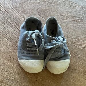 Zara Kids Gray Canvas Lace-Up Sneakers with White Toe